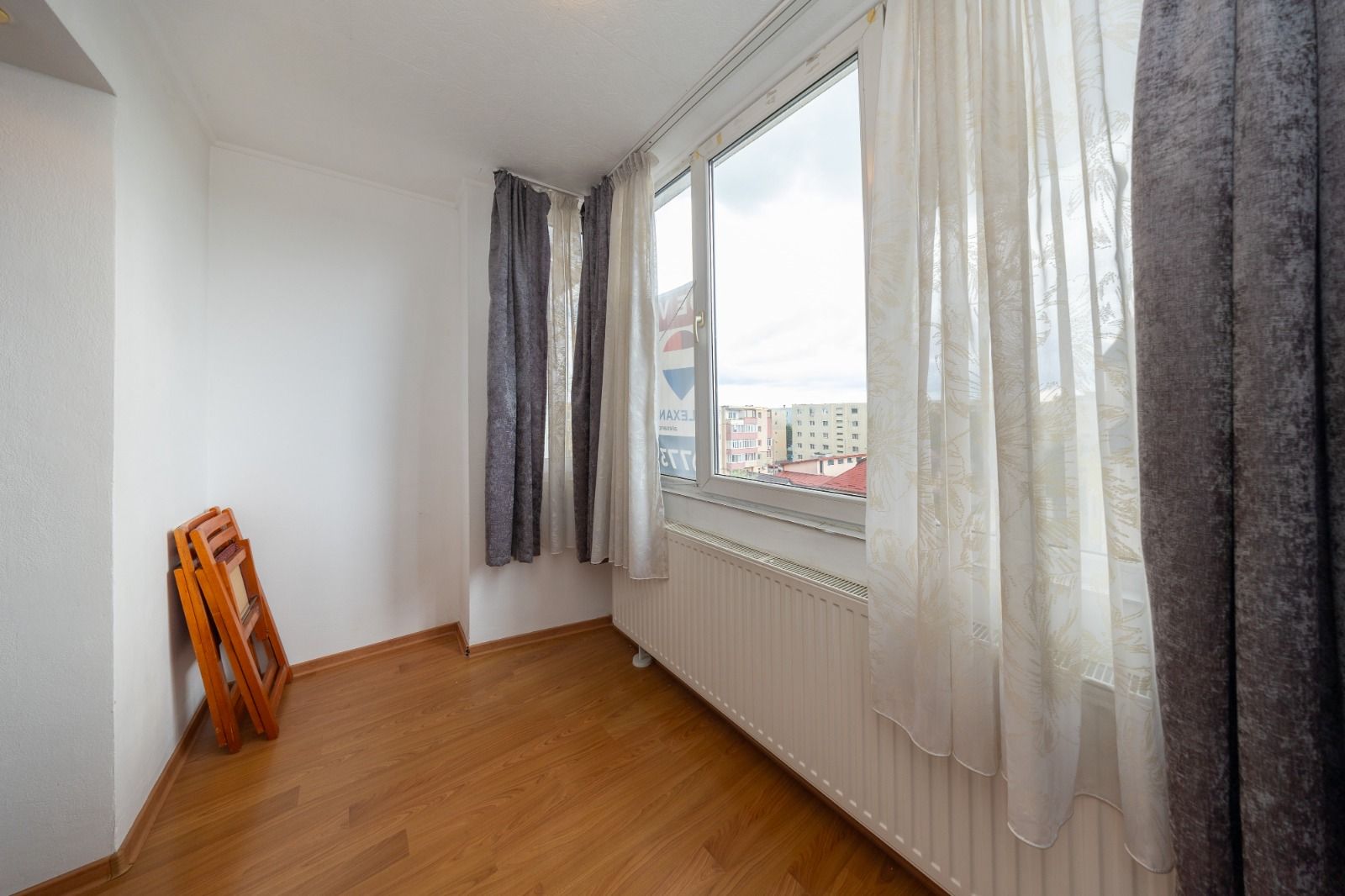COMISION 0% | 3 CAMERE DECOMANDAT | 2 PARCĂRI | TRACTORUL RMX192750 - Poză 3
