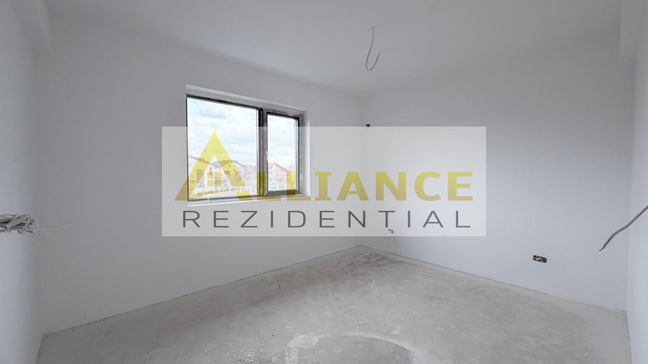 Casa Individuala - 5 camere - 3 bai - 400mp - Poză 12