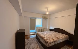 2 decomandate, Piata Centrala - 450 Euro - Poză 2