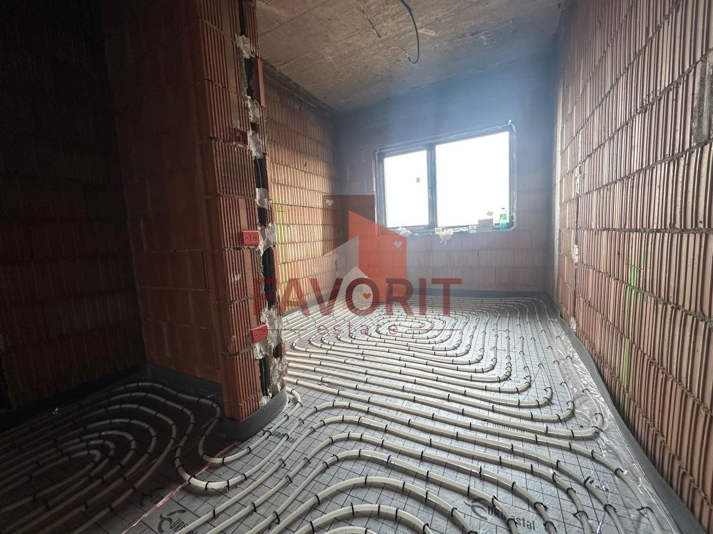 3 camere | 83 mp | Gradina proprie 50 mp | Bloc nou | dressing | 2 bai - Poză 7