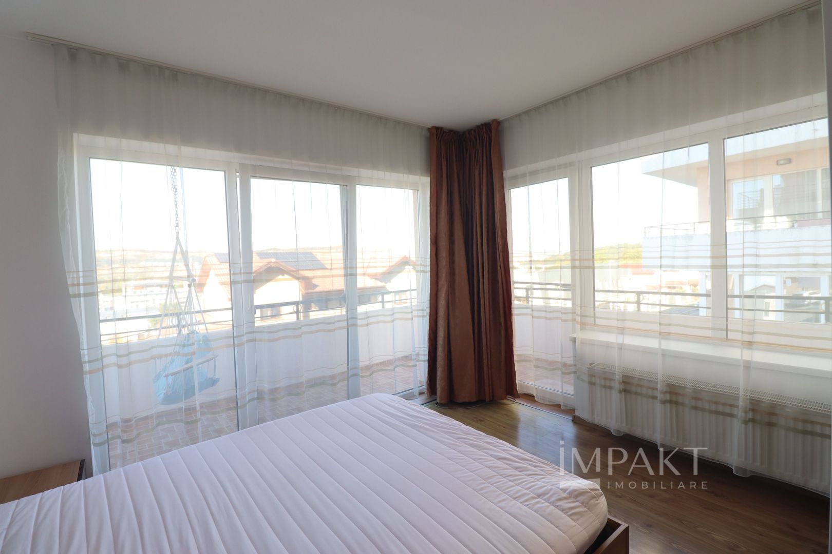 Apartament cu 3 camere, zona Vivo Mall! - Poză 9