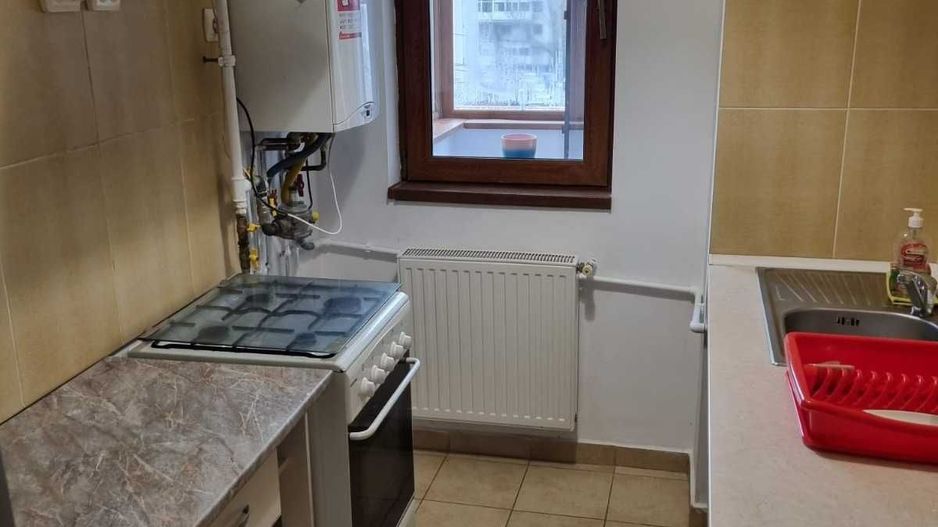 Apartament 2 caemere Bloc nou 2008, centrala proprie, metrou Valea Ialomitei - Poză 5