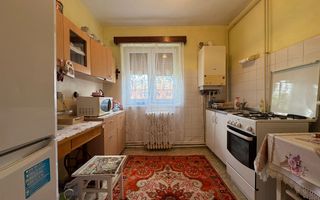 Apartament 2 camere | 52 mp | Balcon inchis | Cetate - Poză 3