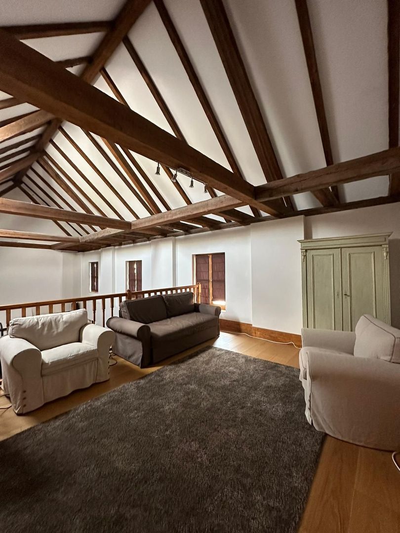 Casa saseasca CRISTIAN,amenajata LUX,pt turism,piscina,curte - Poză 1