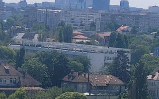 Vanzare Apartament 3 camere foarte generos, catre Casa Poporului - Poză 1