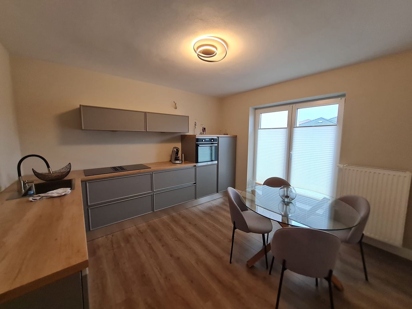 Casă ultrafinisata in zona Parcului central Dumbravita - Poză 32