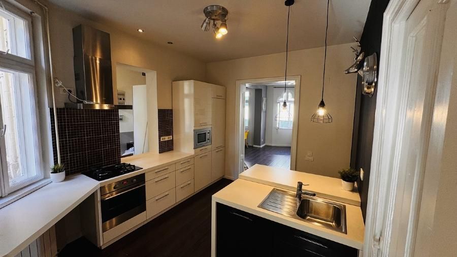 Apartament spațios și luminos într-o vilă interbelică –  Budapesta / Tineretului - Poză 8