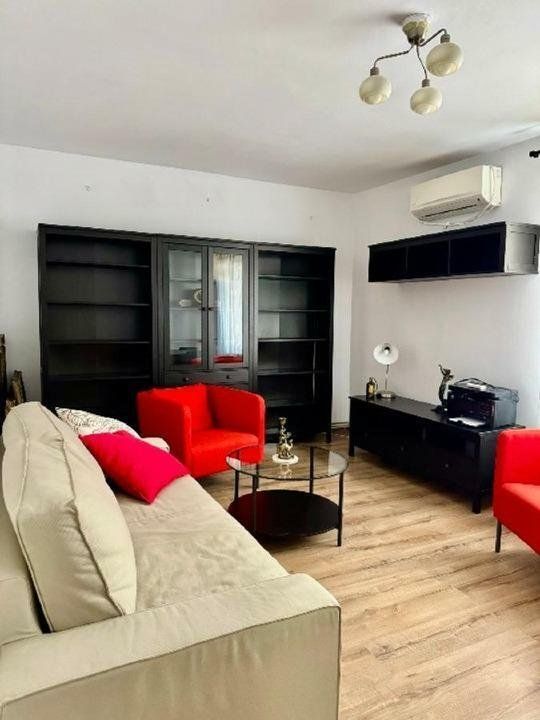 Apartament de închiriat în Floreasca: 2 Camere, 51mp, Mobilat şi Utilat Modern - Poză 5