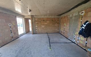Casa individuala parter plus etaj Sanpetru Brasov zona Lempes - Poză 23