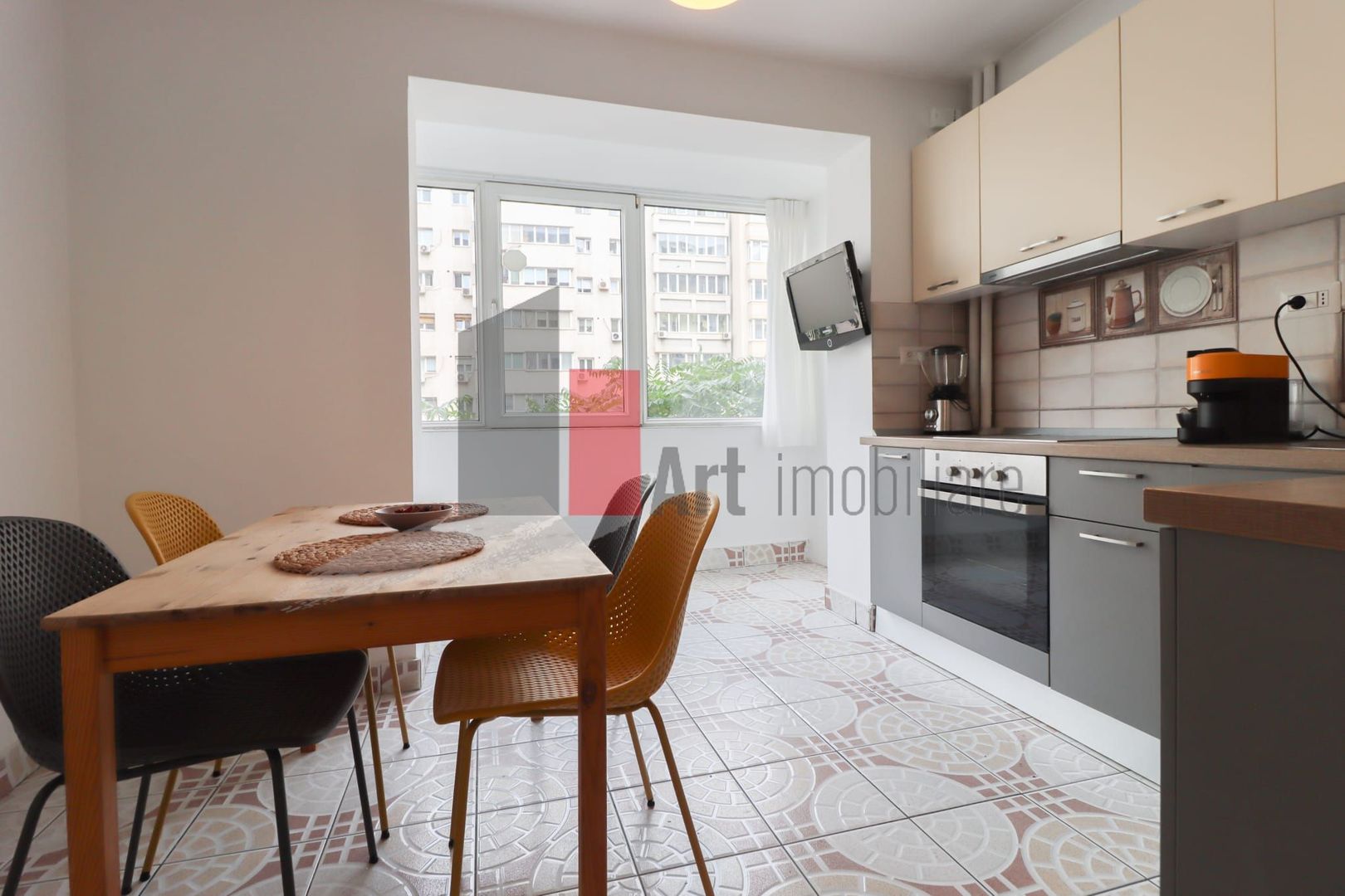 Apartament Obor-Mihai Bravu, bloc stradal, REABILITAT - Poză 17