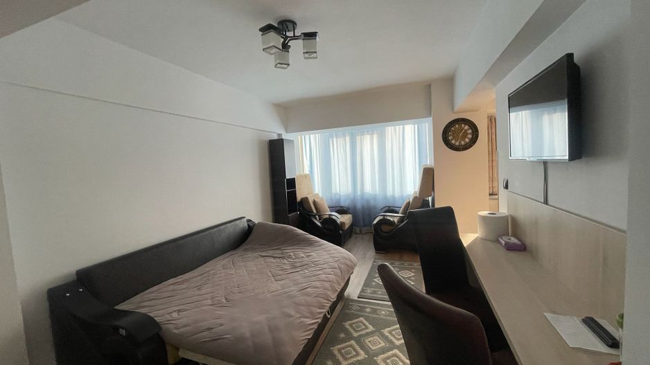 GARSONIERA CENTRALA | MOBILATA | VEDERE SPRE ORAS | RADAUTI - Poză 1