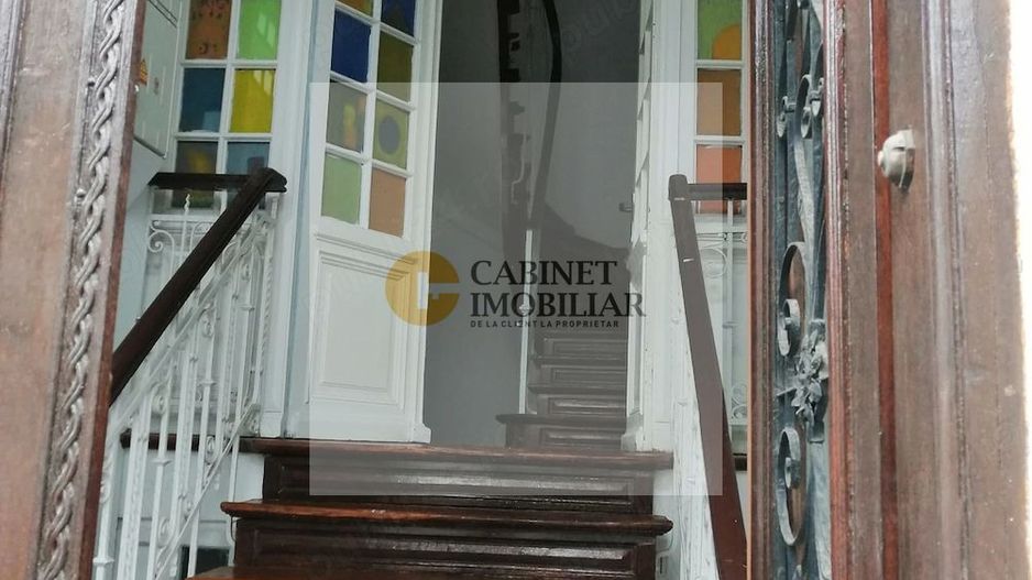 Garsoniera in vila I Parter inalt I Centrala proprieI Sfintii Voievozi - Poză 10
