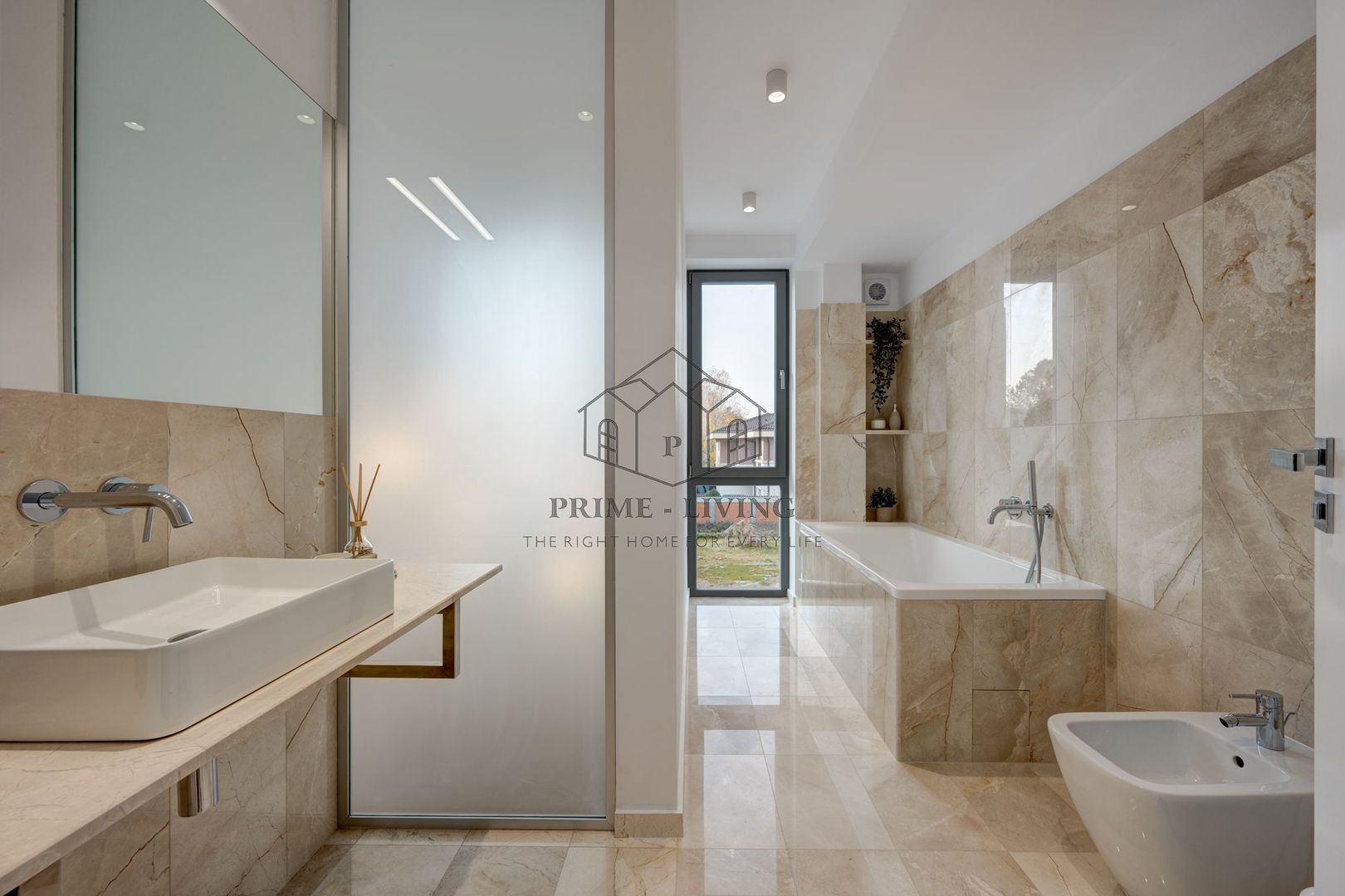 VILA NOU CONSTRUITA CU 4 CAMERE LA VANZARE IN ZONA IANCU NICOLAE - Poză 13