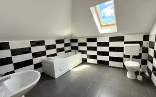 IMOBIL CU MULTIPLE DESTINATII - Poză 14