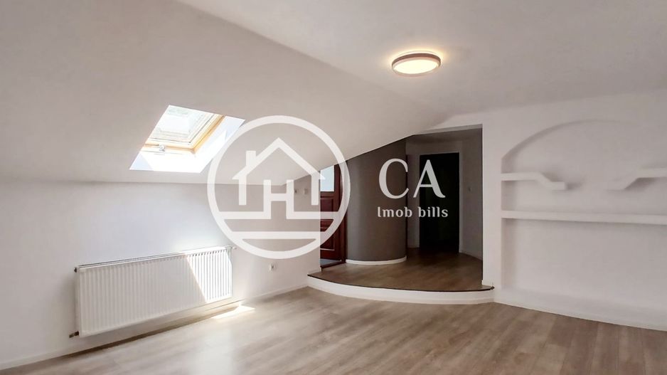 Apartament cu 4 camere la curte comuna de vanzare Ultracentral, Oradea - Poză 6