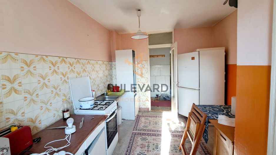 Apartament 4 camere dec., garaj, boxa subsol, zona Pta Zorilor - Poză 10