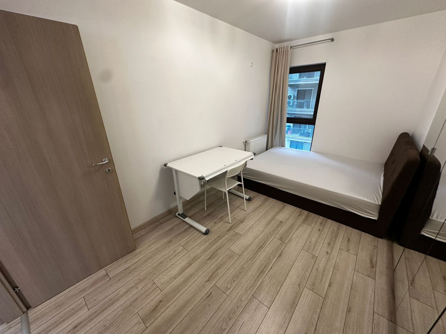 3 Camere Cu Parcare Moghioros Felinare Drumul Taberei Ghencea - Poză 9