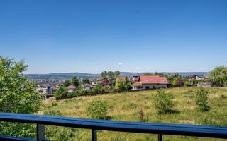 Casa insiruita intr-o zona linisitita! - Poză 22