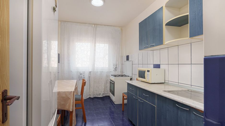 Apartament de vanzare 3 camere - Teiul Doamnei. - Poză 9