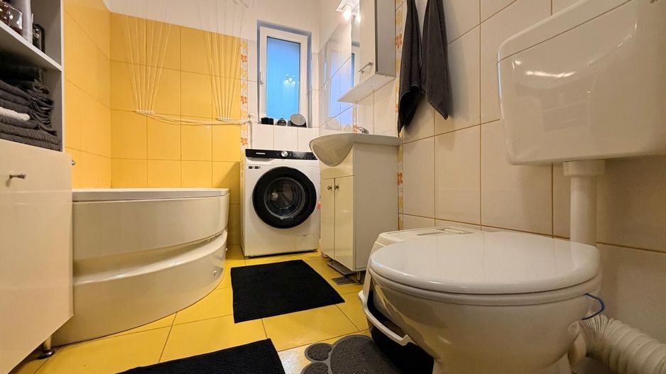 Apartament cu doua camere la vanzare - Poză 4