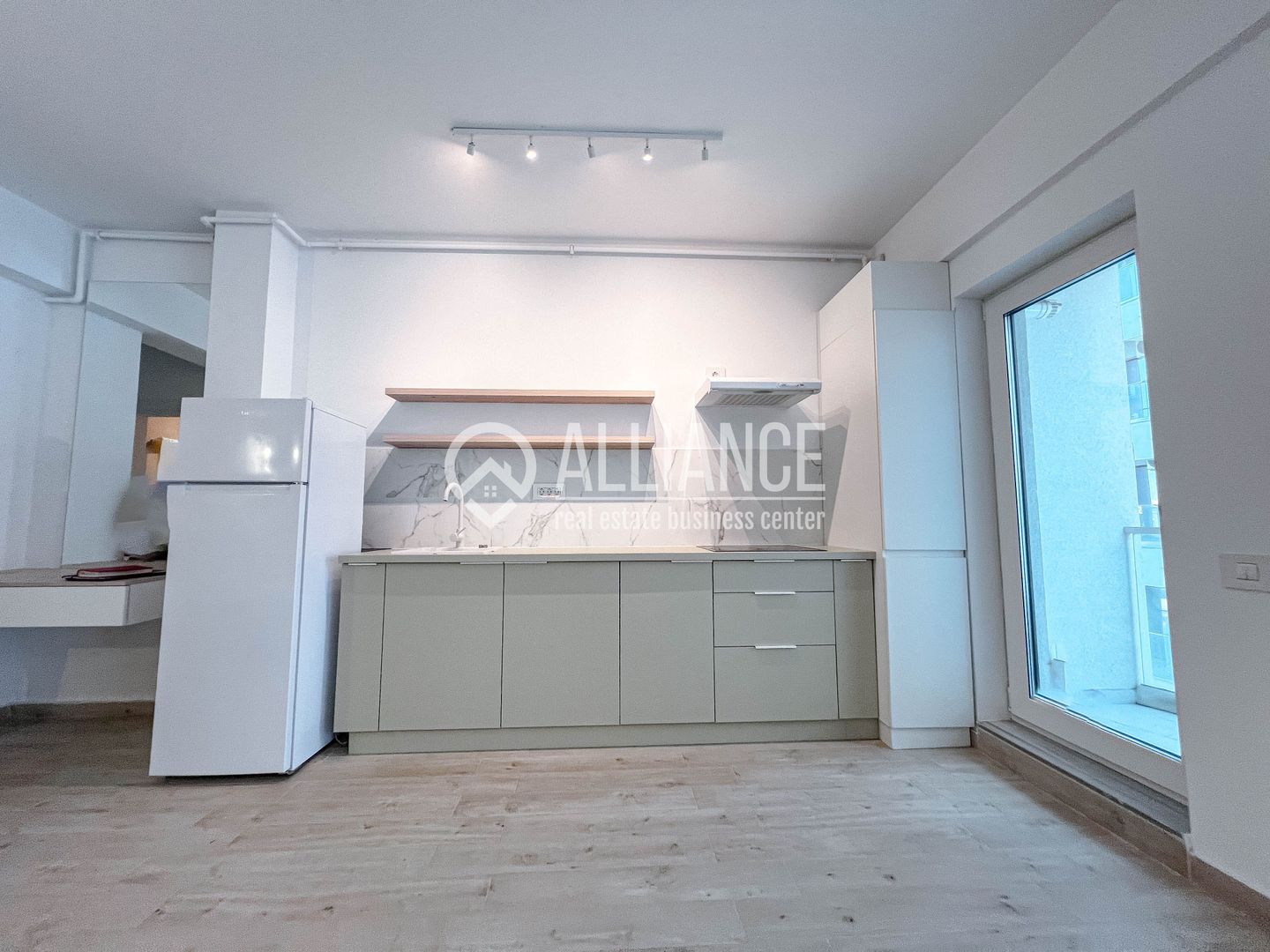 MAMAIA NORD(COD 05) - Studio Modern cu Vedere de Vacanta - Poză 8