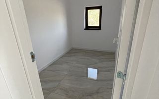 Casa individuala com Peciu Nou-  loc. Dinias - Poză 11