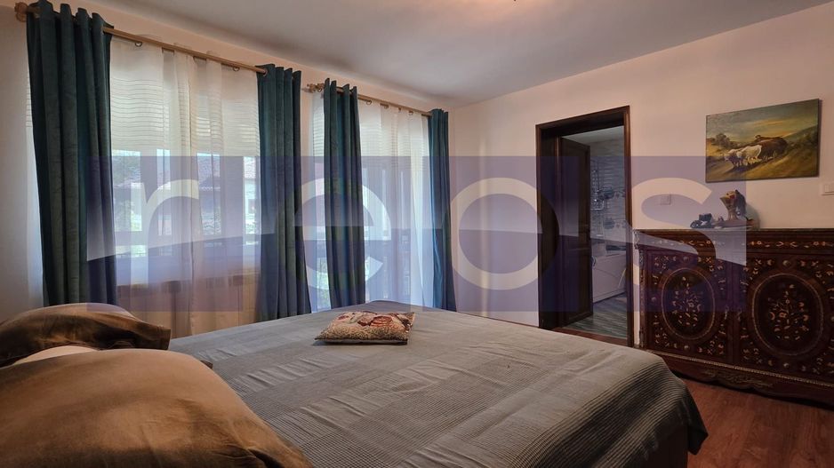 VANZARE CASA 10 CAMERE | ZONA VATRA LUMINOASA - Poză 10