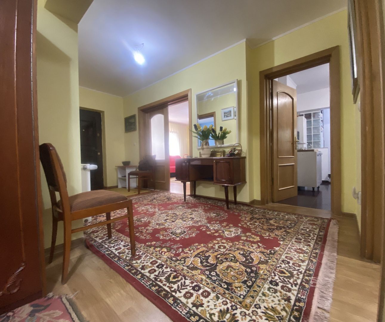 Oaza de liniste si verdeata! Vanzare casa cu 5 camere in Pucioasa - Poză 23