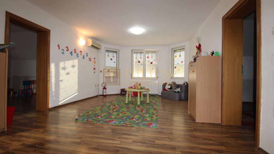 Casa in zona Lipovei,  ideala pentru activitati comerciale. - Poză 24