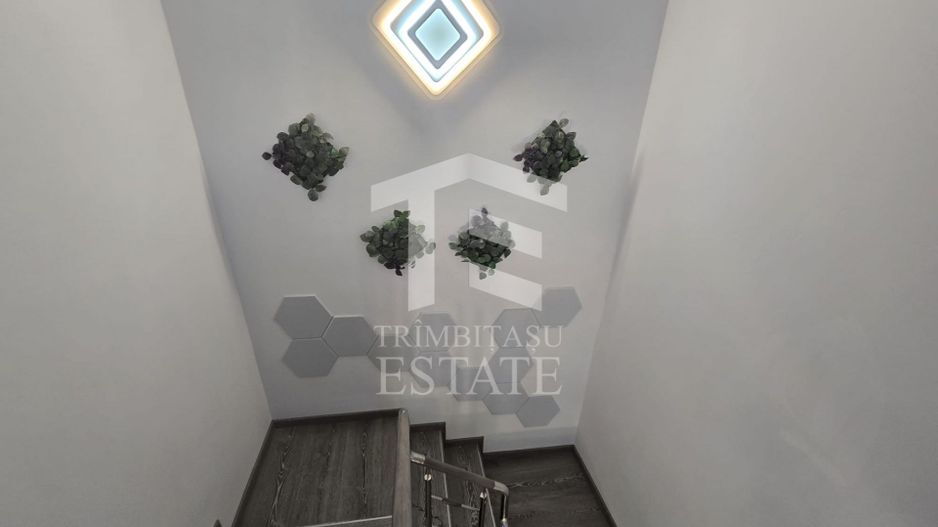 Mangalia - Vila tip duplex moderna. - Poză 46