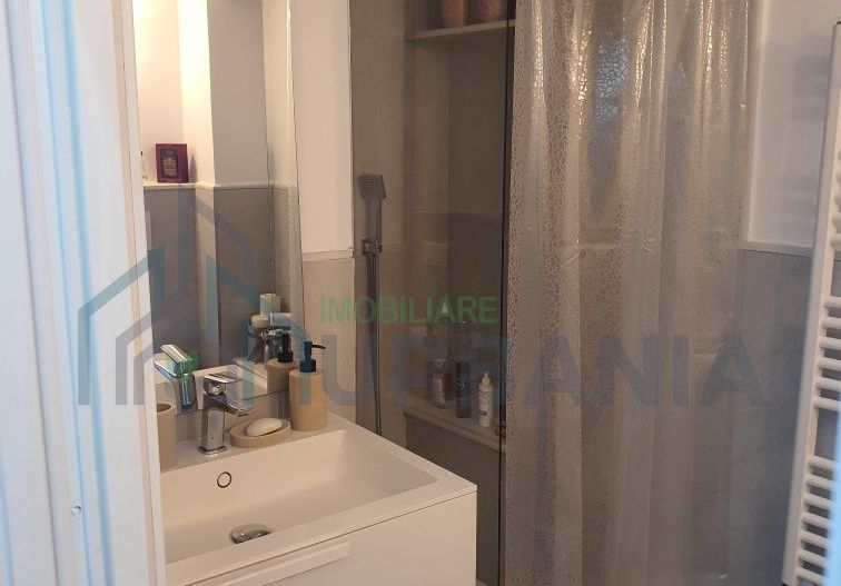 Apartament 2 camere, etaj 8/10, Liteni - mobilat si utilat, renovat - Poză 5