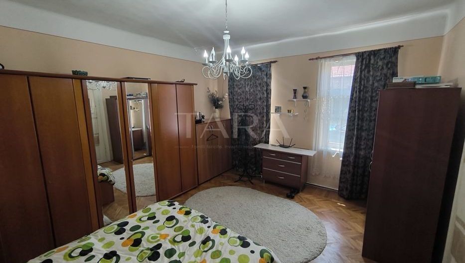 Apartament cu pivniță, mansardă și teren în curte comună. Central Cluj - Poză 7