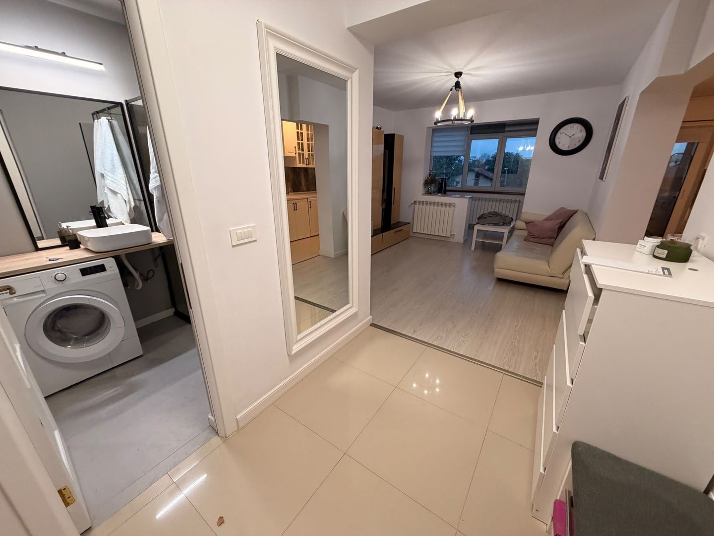 Apartament 2 camere de închiriat | Metrou Păcii | Loc de parcare la liber - Poză 4