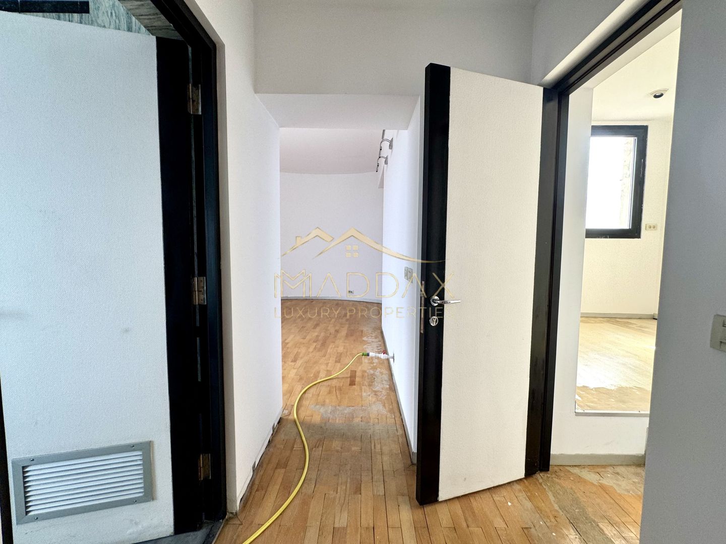 Penthouse *250mp* + Terasa *88mp* // Foisorul de Foc - Poză 15