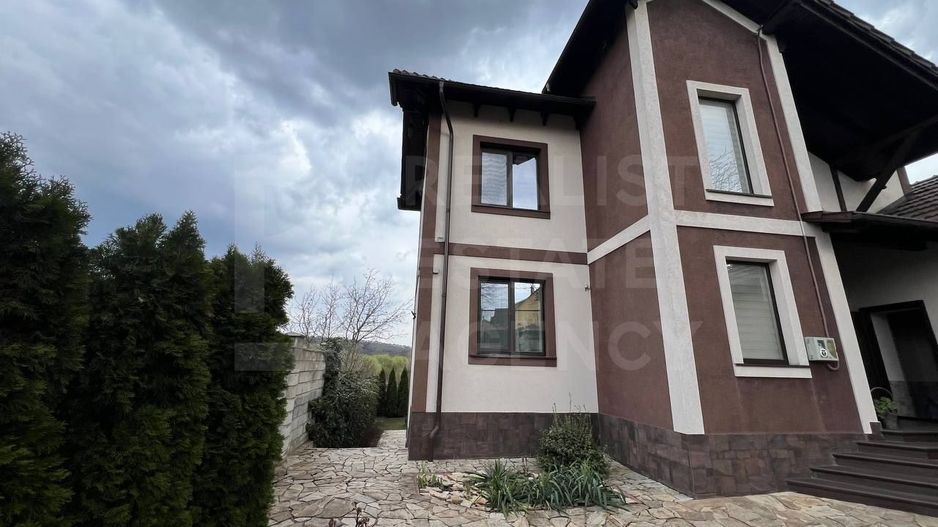 Vânzare, casă, 3 nivele, Tohatin, Chișinău - Poză 4