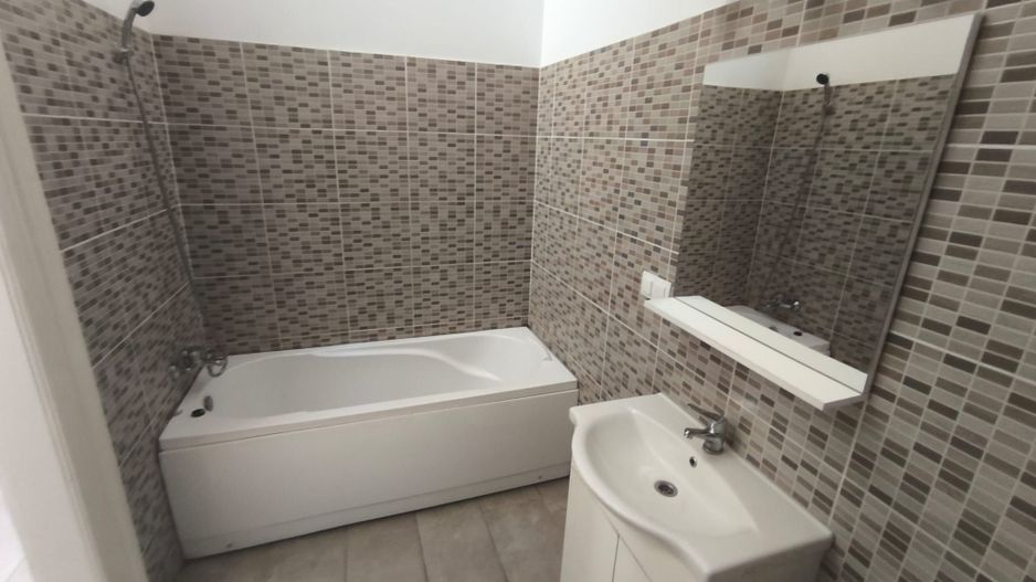 De inchirat spatiu birouri ultracentral - Poză 5