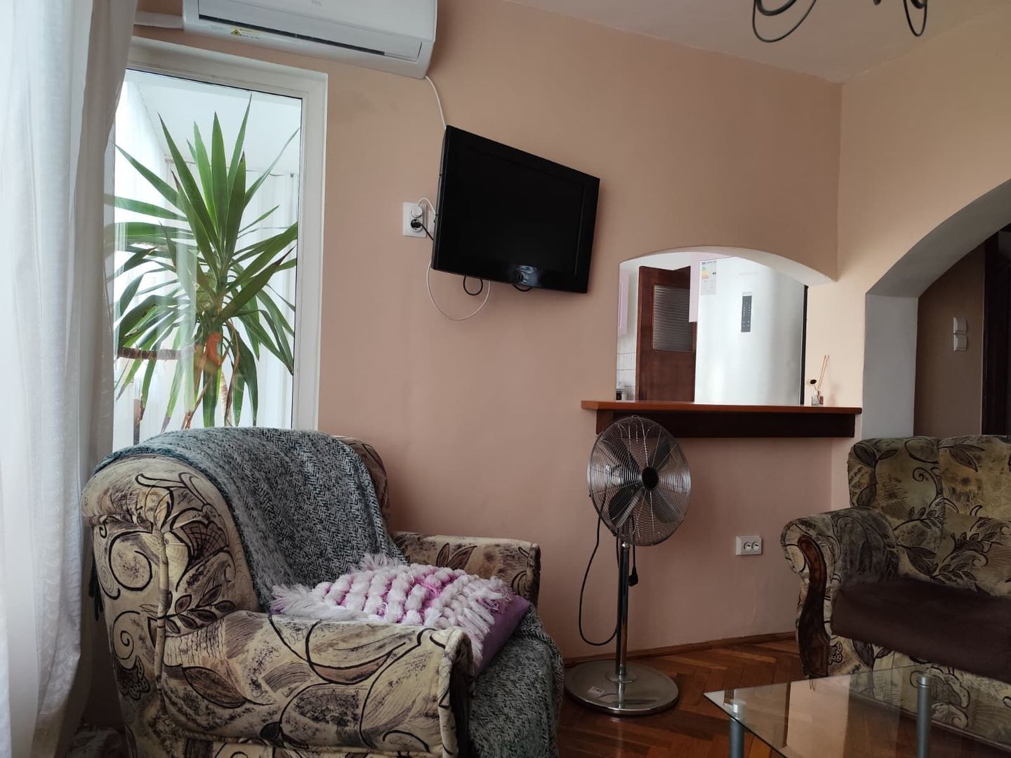 Apartament 3 camere de inchiriat, B-dul Dacia - Rogerius, Oradea - Poză 1