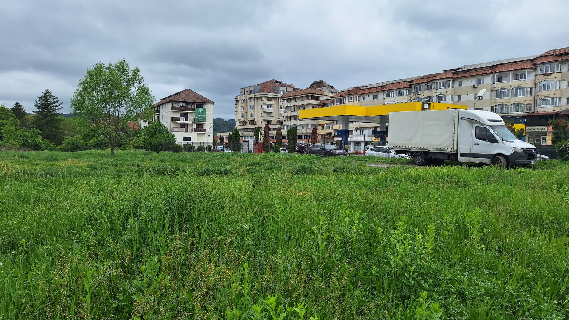 Teren intravilan Curtea de Arges - Poză 1