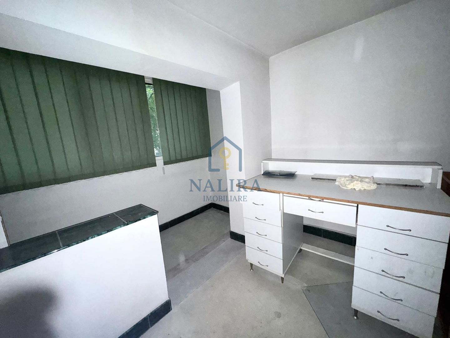 Spatiu comercial de vanzare - 90mp - Poză 3