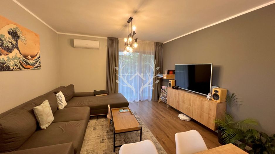 Apartament cu 3 camere in Ansamblul Lumina – Europa - Poză 2