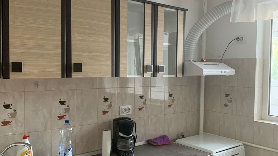 Apartament Metrou Titan Parc IOR Pozitie Excelenta - Poză 1