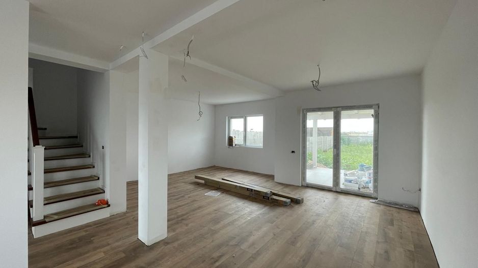 Duplex 4 camere - Urseni - 5 minute de Timisoara - Poză 1