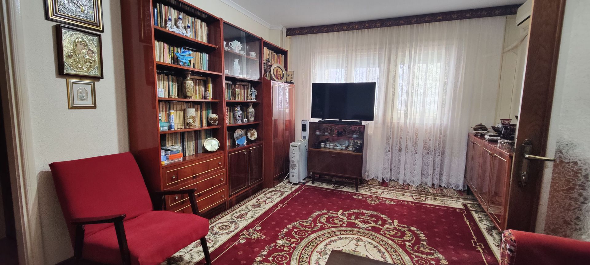 COMISION 0 | 4 camere Superb | Metrou Crangasi | Bloc 1986 - Poză 22