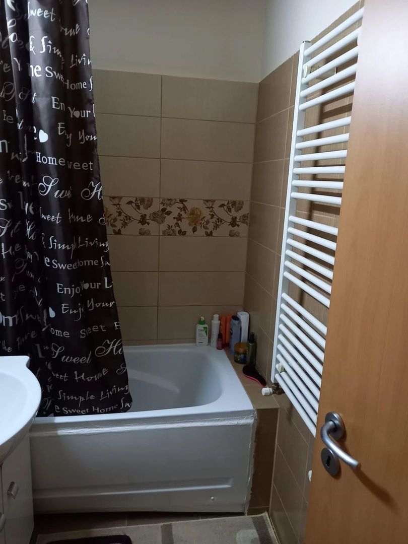 Apartament 3 Camere, Zona Aradului, Mobilat si Utilat Complet, 2 Bai, 3 Balcoane - Poză 14
