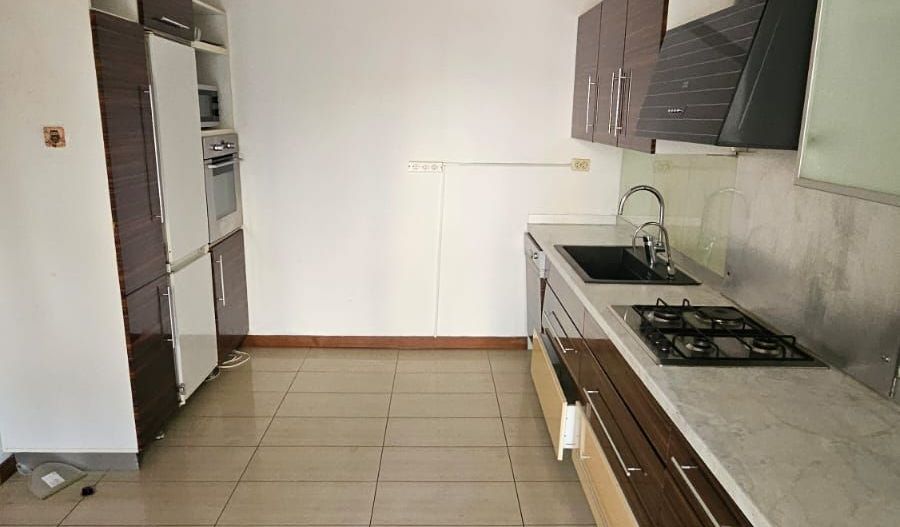 Duplex 4 camere in Cosmopolis - Poză 8