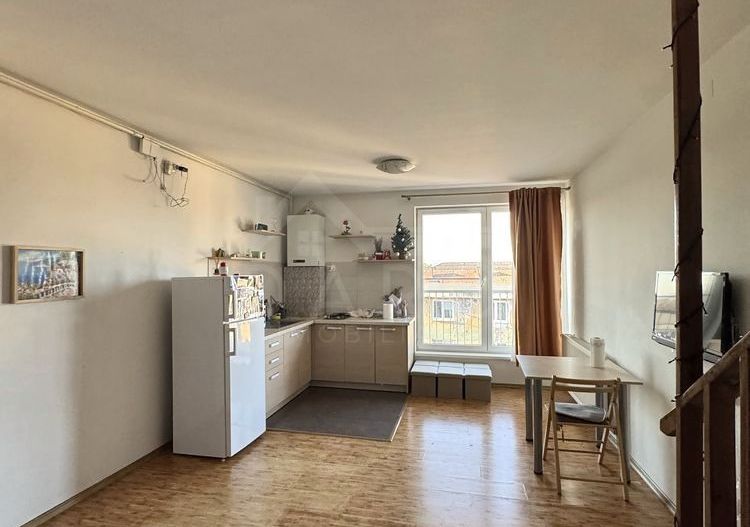 Inchiriez apartament cu o camera pana in Septembrie,Faget, Targu Mures - Poză 1