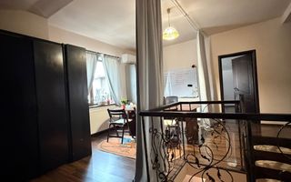 Vila spatioasa cu vedere spre lac Corbeanca - Poză 34