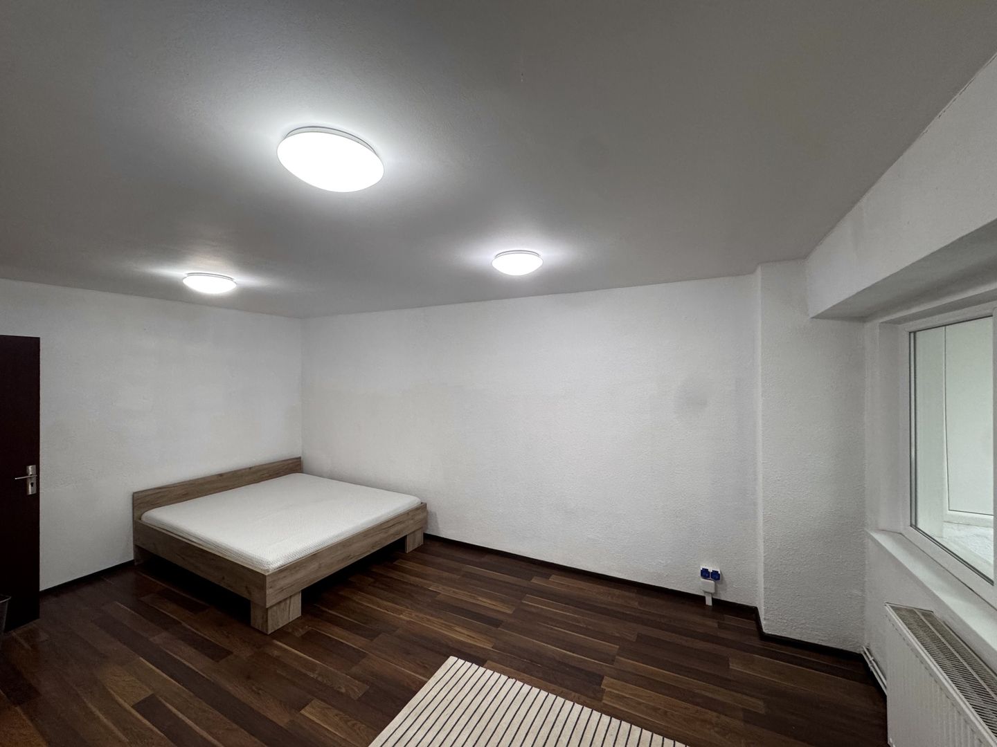 Garsoniera spațioasă | Parter, zona Vitan | locuit/investiție/firma - Poză 5