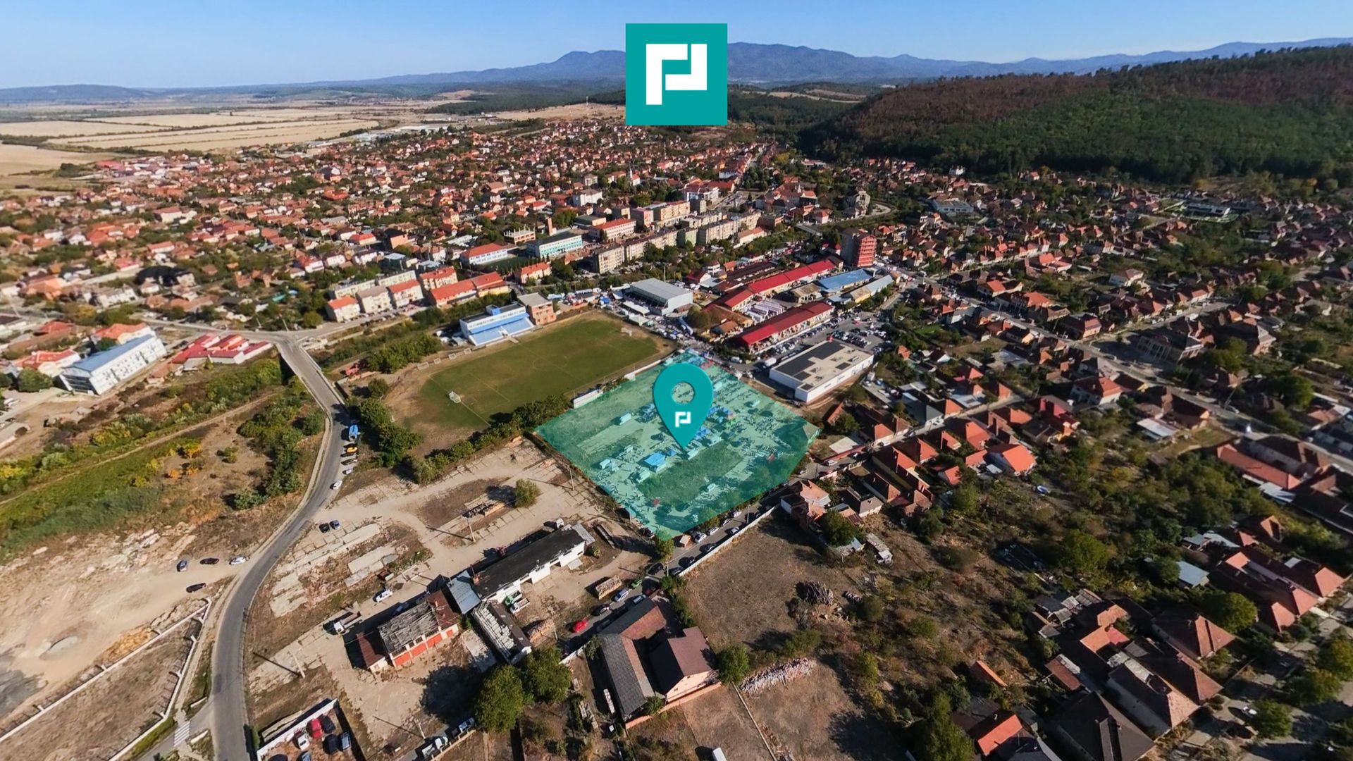 Teren intravilan de vânzare în Sebiș Arad  9.871mp - Poză 1