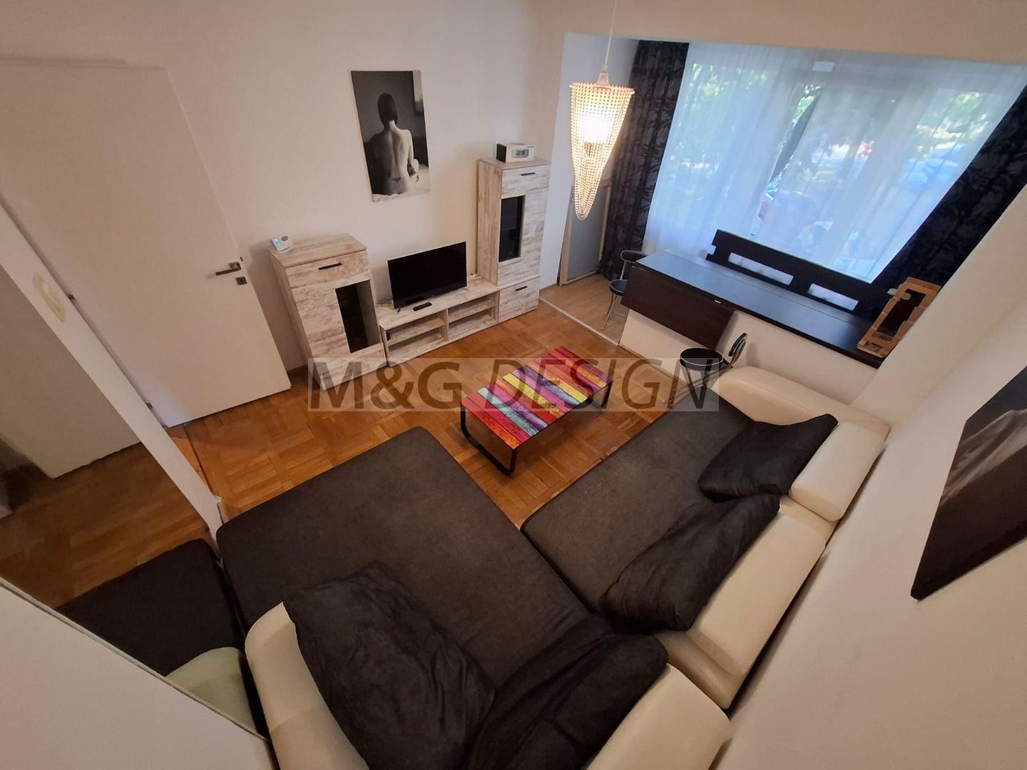 Semicentral, etaj 1, 2 camere decomandat, centrala, clima - Poză 1